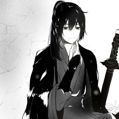 千余名师生徒步18公里祭奠英烈